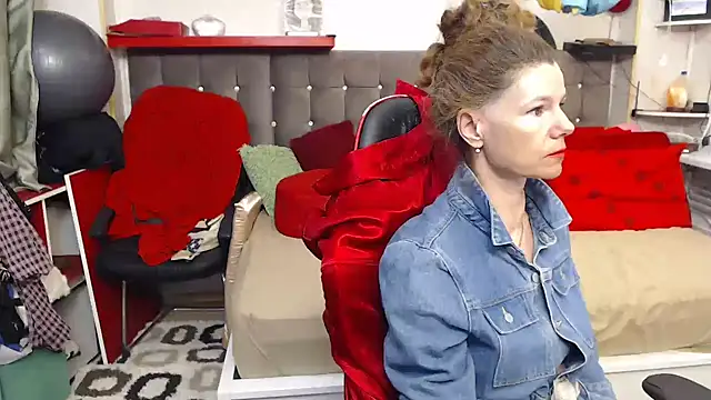 kellyterapy online show from 10/05/25, 04:00