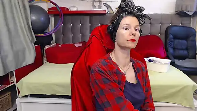 kellyterapy online show from 10/27/25, 10:41