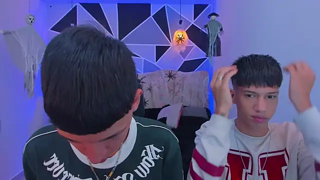 Juan Nd Steven online show from 10/25/25, 04:09