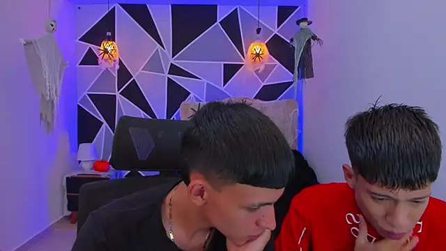 Juan Nd Steven online show from 10/28/25, 04:27