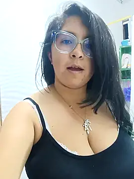  Angelinaandrade  online show from 09/30/25, 01:10