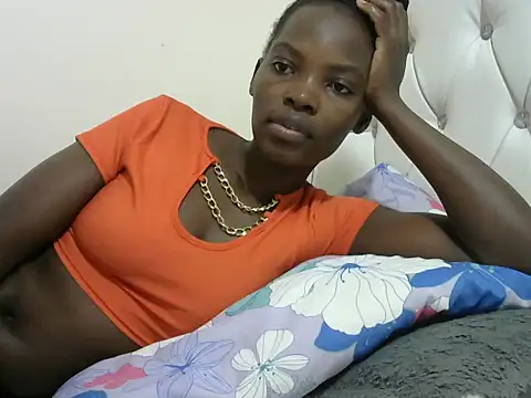 shanycute1 online show from 11/02/25, 02:30