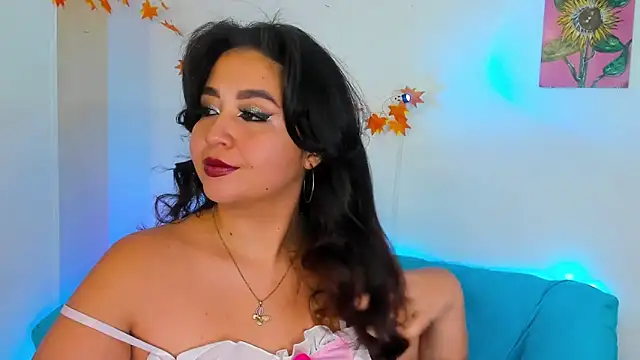 LiahDiaz online show from 12/24/24, 08:49