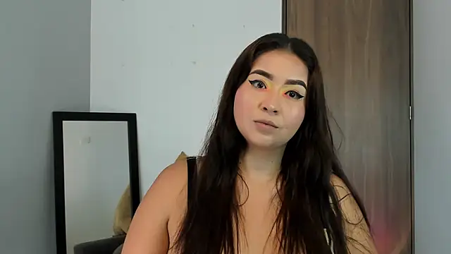LiahDiaz online show from 05/13/26, 03:20