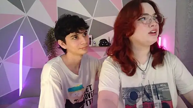 Snapshot of AndrewAnndCherry chatting on 12/16/25, 12:15 AndrewAnndCherry online show from 12/16/25, 12:15