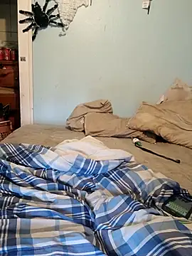 Snapshot of mcv131985 chatting on 09/21/25, 09:49 mcv131985 online show from 09/21/25, 09:49