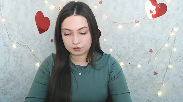 EmiliaTemi  online show from 03/17/25, 12:57