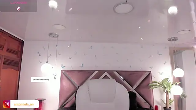  Antonnela  online show from 11/10/25, 06:40