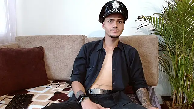 Snapshot of Jeffstyle18 chatting on 10/09/25, 09:02 Jeffstyle18 online show from 10/09/25, 09:02