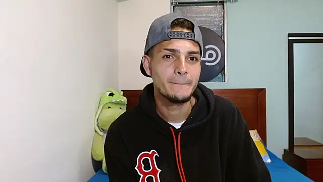 Snapshot of Jeffstyle18 chatting on 10/19/25, 11:16 Jeffstyle18 online show from 10/19/25, 11:16