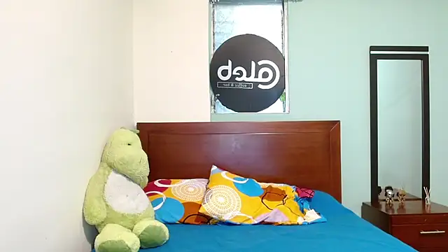 Snapshot of Jeffstyle18 chatting on 10/20/25, 10:10 Jeffstyle18 online show from 10/20/25, 10:10