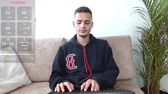 Snapshot of Jeffstyle18 chatting on 10/28/25, 03:36 Jeffstyle18 online show from 10/28/25, 03:36