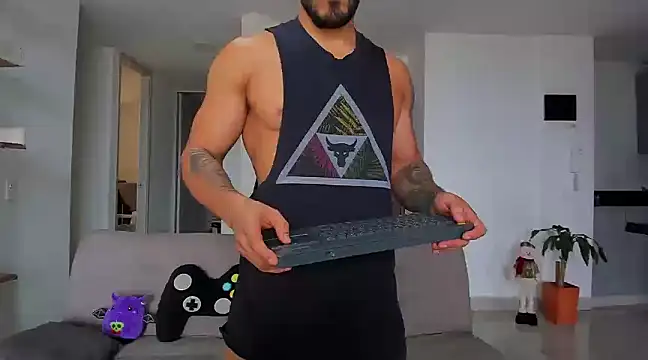 Alexander Martines online show from 12/14/24, 05:03