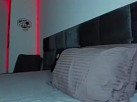 Alexander Martines online show from 11/23/25, 12:54