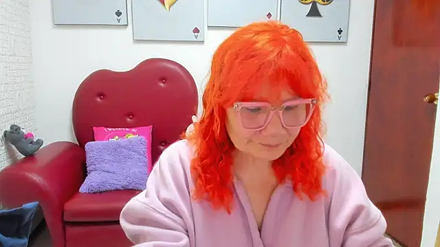 Salomeediaz  online show from 04/28/26, 09:09
