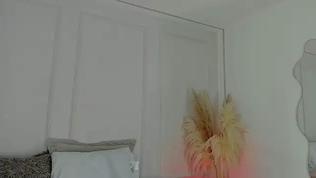Mariapettit online show from 06/10/26, 04:34
