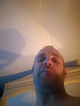 Snapshot of Dorset8360 chatting on 12/19/24, 11:46 Dorset8360 online show from 12/19/24, 11:46