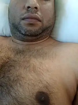 Snapshot of dilshanlove chatting on 10/24/25, 04:09 dilshanlove online show from 10/24/25, 04:09