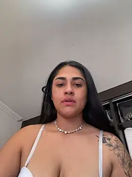 Snapshot of Charlotte_cute18 chatting on 12/09/24, 02:49 Charlotte cute18 online show from 12/09/24, 02:49