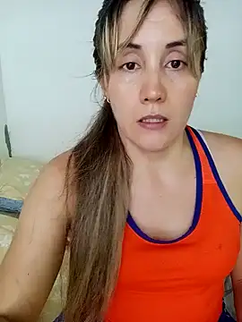 Snapshot of Isabel23zr chatting on 01/29/25, 03:15 Isabel23zr online show from 01/29/25, 03:15