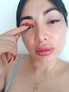  monicab online show from 01/19/25, 04:04