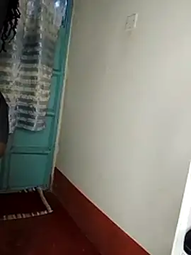 Snapshot of melaninebony1 chatting on 11/21/25, 04:38 melaninebony1 online show from 11/21/25, 04:38