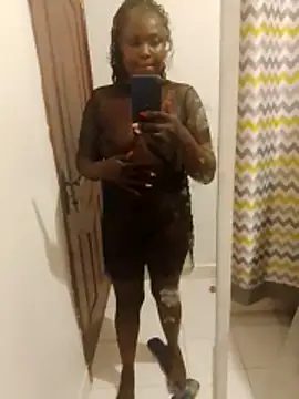 Snapshot of melaninebony1 chatting on 12/04/25, 09:45 melaninebony1 online show from 12/04/25, 09:45