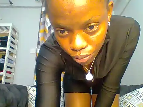 Petite 254 online show from 01/13/25, 05:01