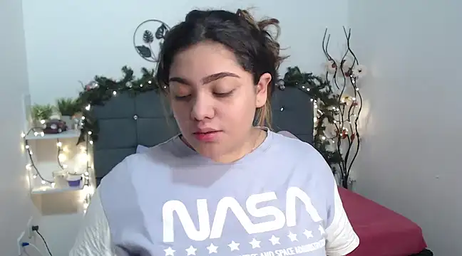 KathyGonzalez online show from 12/06/24, 11:54