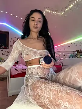 Snapshot of SelenaBee chatting on 03/07/26, 05:48 SelenaBee online show from 03/07/26, 05:48