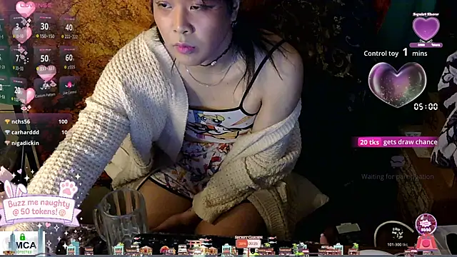 Snapshot of tashakaixxx chatting on 11/06/25, 10:21 tashakaixxx online show from 11/06/25, 10:21