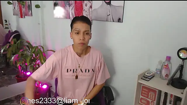 Snapshot of Jonesliam23 chatting on 02/08/25, 11:02 Jonesliam23 online show from 02/08/25, 11:02