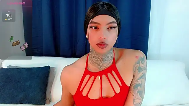 Snapshot of laura_sweett120 chatting on 11/20/25, 07:19 laura sweett120 online show from 11/20/25, 07:19