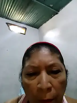 Snapshot of naysi chatting on 11/10/25, 03:00 naysi online show from 11/10/25, 03:00