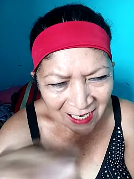 Snapshot of naysi chatting on 11/23/25, 04:29 naysi online show from 11/23/25, 04:29