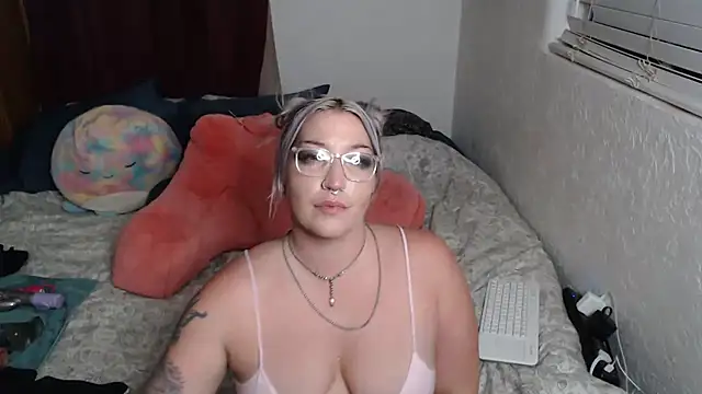 anja peach online show from 05/21/26, 06:20
