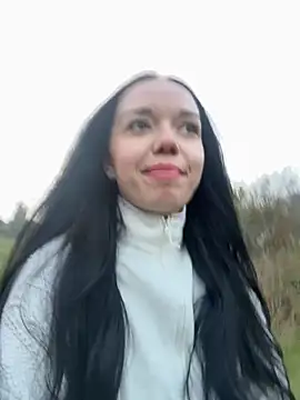 Snapshot of Vanesskaa chatting on 10/12/25, 05:01 Vanesskaa online show from 10/12/25, 05:01