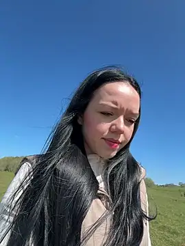Snapshot of Vanesskaa chatting on 04/22/26, 10:50 Vanesskaa online show from 04/22/26, 10:50