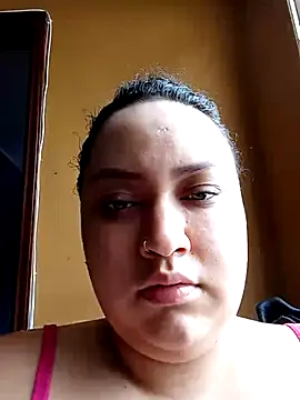 isaReyes online show from 10/20/25, 01:44