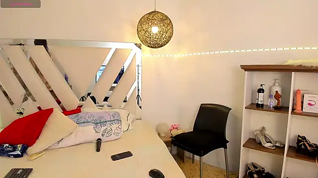 rose scottt online show from 01/13/25, 12:13