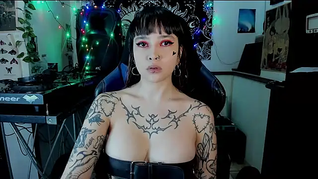 Demongirl6666 online show from 02/27/25, 01:27
