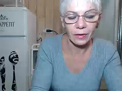 jona33 online show from 09/28/25, 05:35