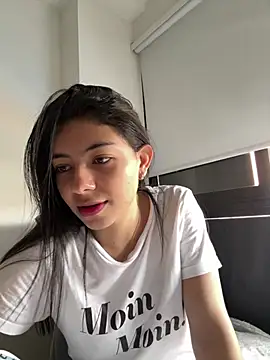 Liissa cute  online show from 06/11/26, 08:18