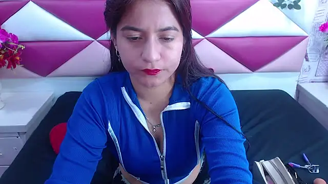 MariaClay online show from 02/14/25, 11:53
