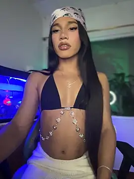 Emaa- online show from 11/11/25, 03:28