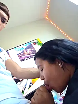 Snapshot of Yoko0381 chatting on 11/21/25, 08:51 Yoko0381 online show from 11/21/25, 08:51