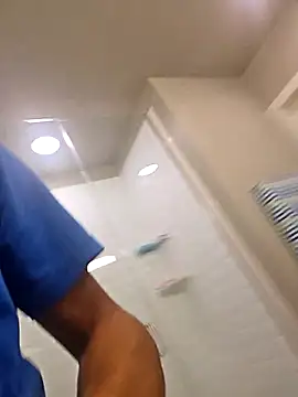 Snapshot of Yoko0381 chatting on 11/23/25, 06:24 Yoko0381 online show from 11/23/25, 06:24