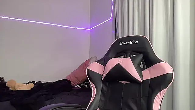 Lolykush online show from 01/31/25, 02:37