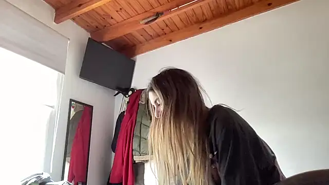 Lolykush online show from 10/04/25, 05:22