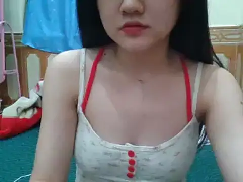 Yin-girl online show from 12/30/24, 11:59